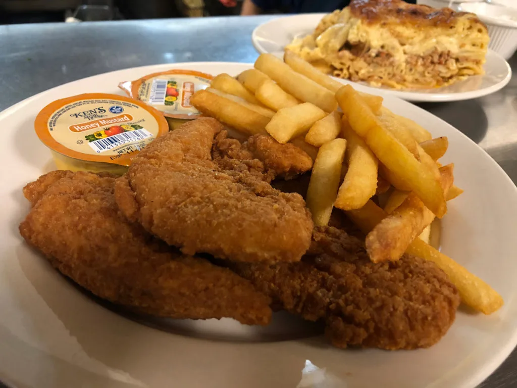 Chicken finger deluxe basket